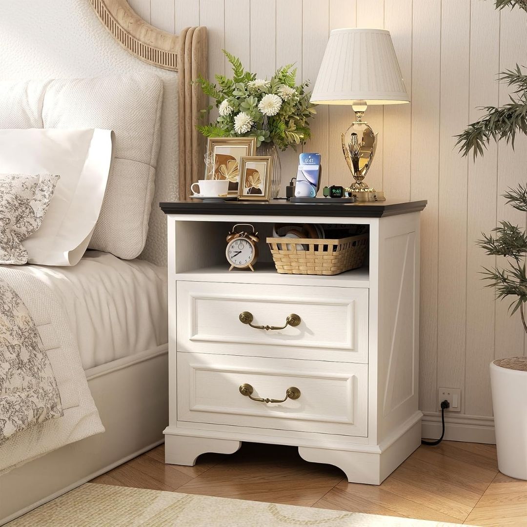 Lennard – Eleganter Nachttisch im Landhausstil mit Ladefunktion & zweifarbiger Optik